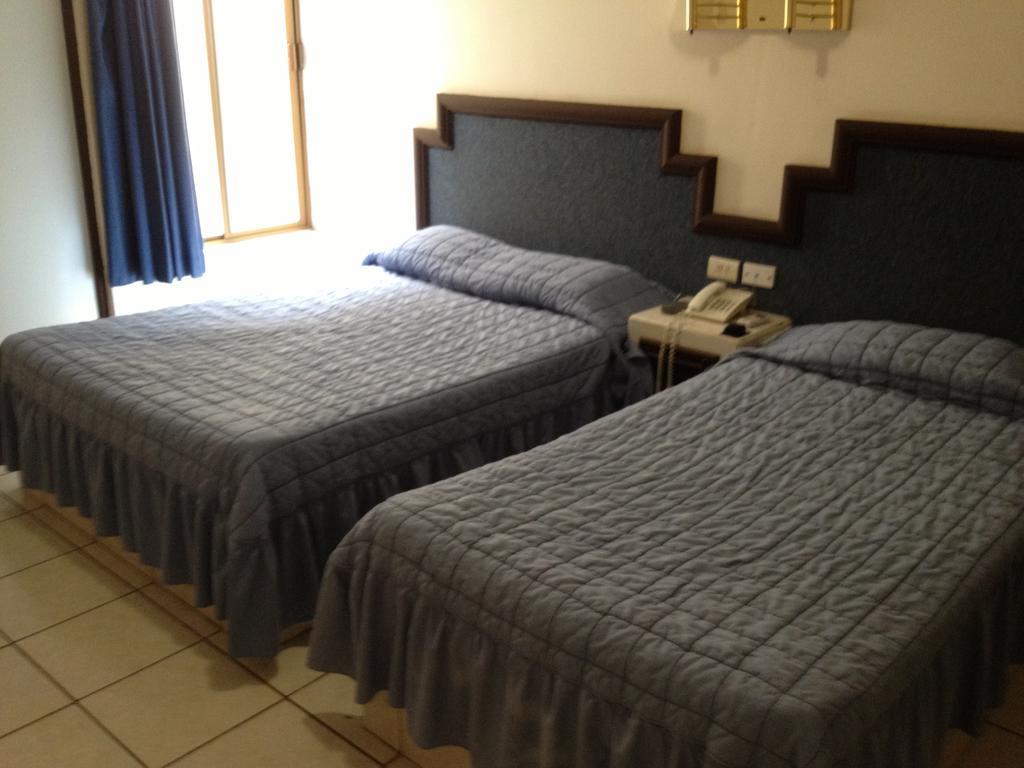 Hotel Hacienda Nainari Ciudad Obregon Bagian luar foto