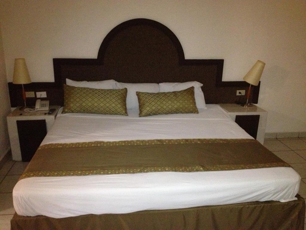 Hotel Hacienda Nainari Ciudad Obregon Ruang foto