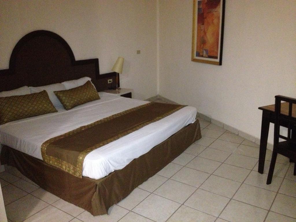 Hotel Hacienda Nainari Ciudad Obregon Ruang foto