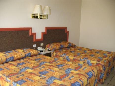 Hotel Hacienda Nainari Ciudad Obregon Bagian luar foto